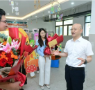阜阳：汪华东看望慰问教师并调研教育工作