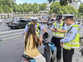 阜阳市城区多个路口启用抓拍二轮电动车等非机动车“未带头盔”，“闯红灯”设备